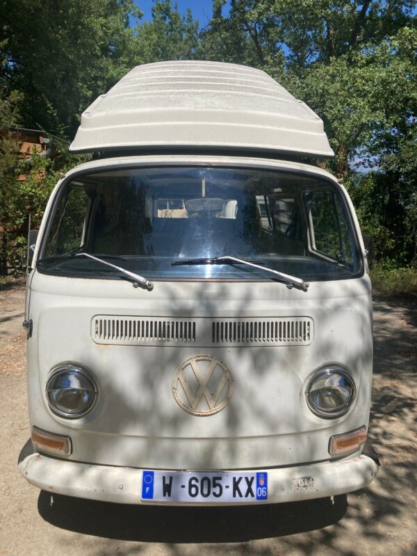 face avant camping car westaflia