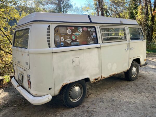 Camion à restaurer Wesfalia T2a 1971