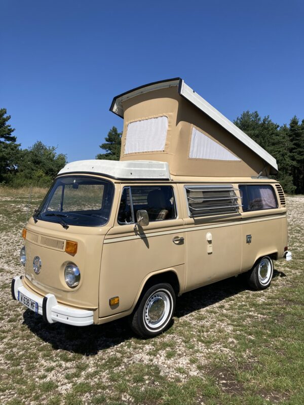 4 couchages VW Combi campeur