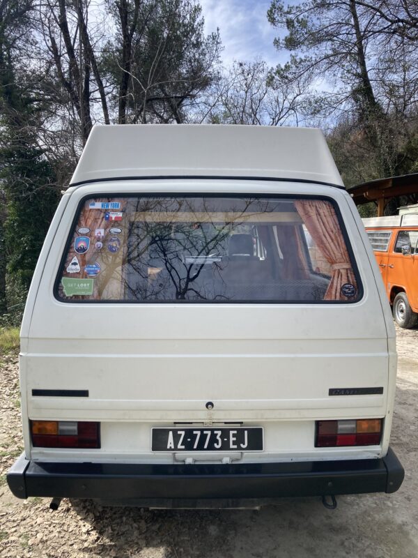 Combi Westfalia 1979 campeur Street Patina